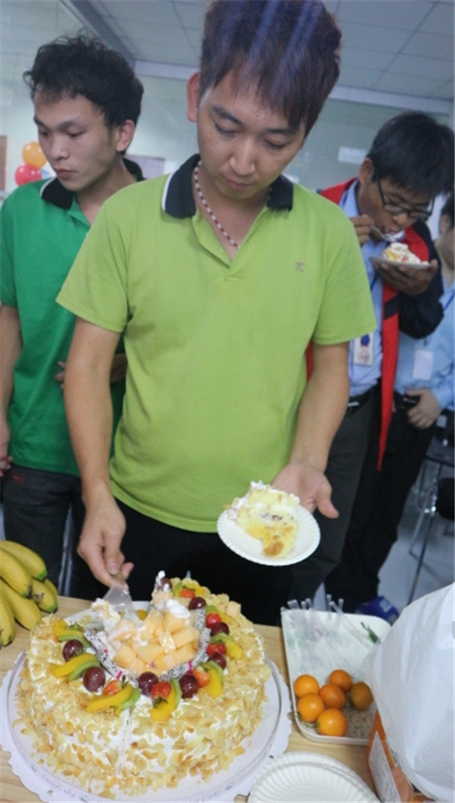 鼎力薄膜員工生日祝福丨在奮斗的時(shí)光里，感恩有你們！